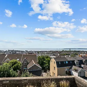 Cwtch On The Coast Apartment